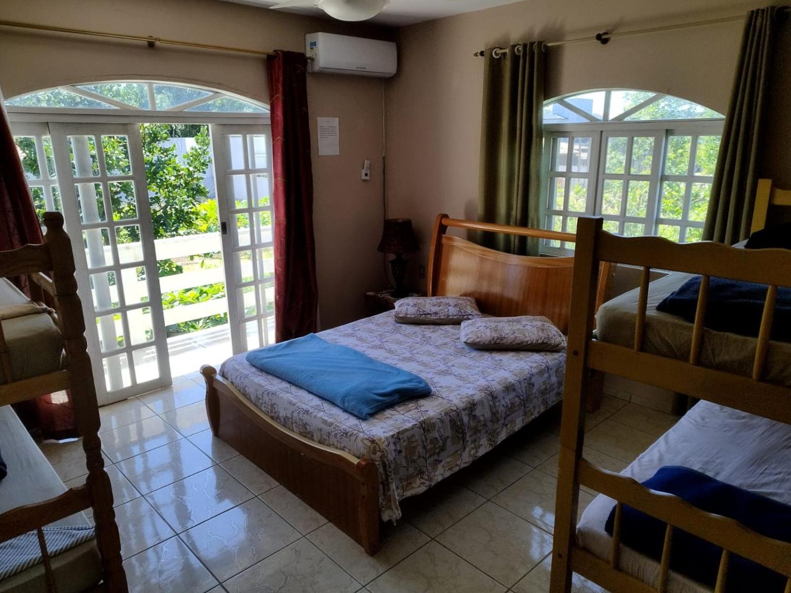 Hostel Da Ilha De Sao Francisco Do Sul Marechal Luz Eksteriør bilde