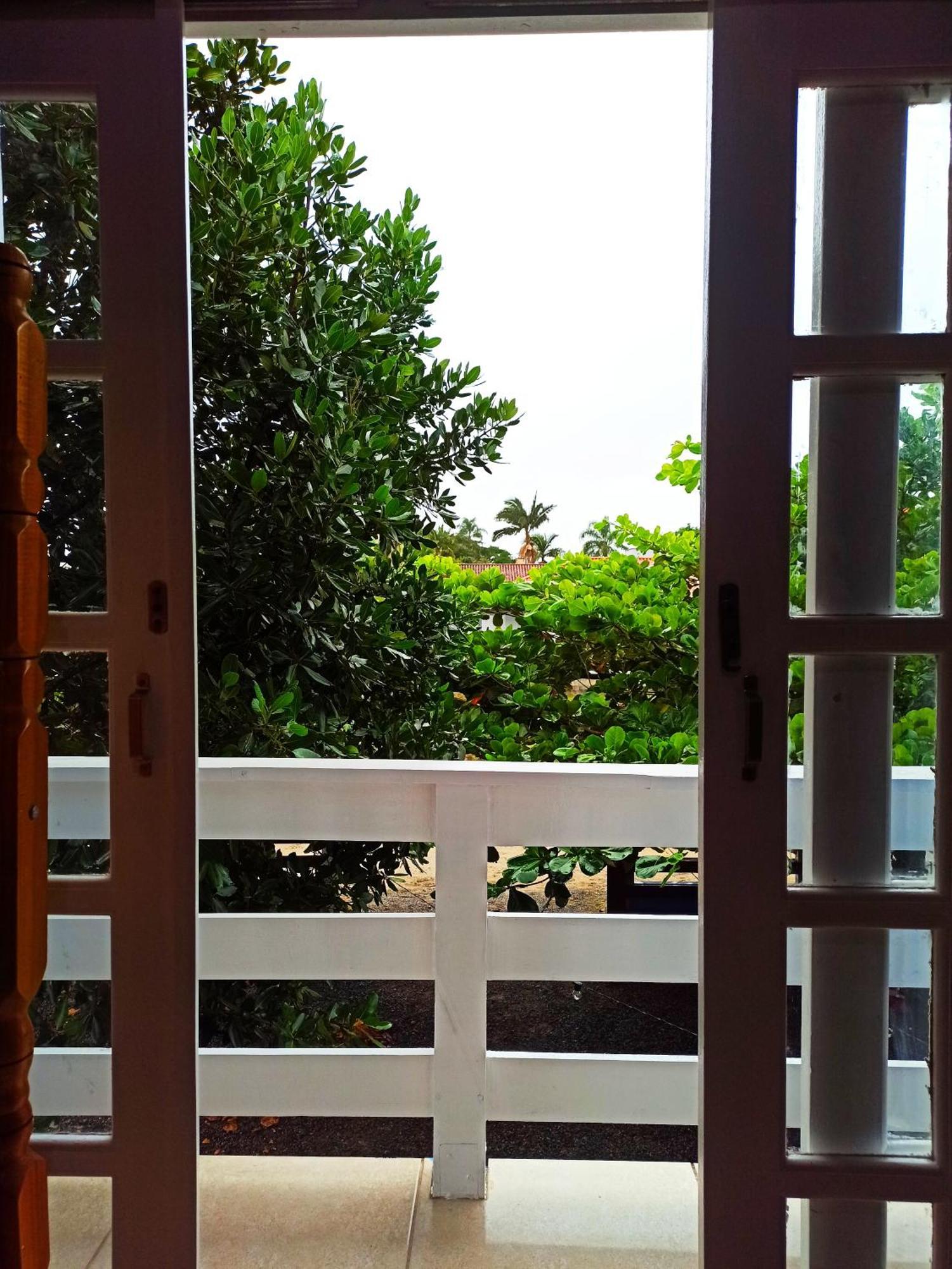 Hostel Da Ilha De Sao Francisco Do Sul Marechal Luz Rom bilde